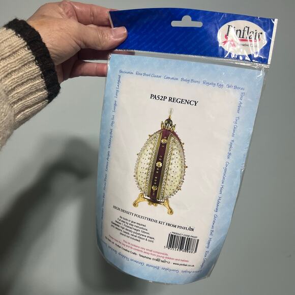 Ells Bells Pinfair UK Sequin  Regency Gold Easter Egg Bead Ornament Kit PA52P - Picture 3 of 5